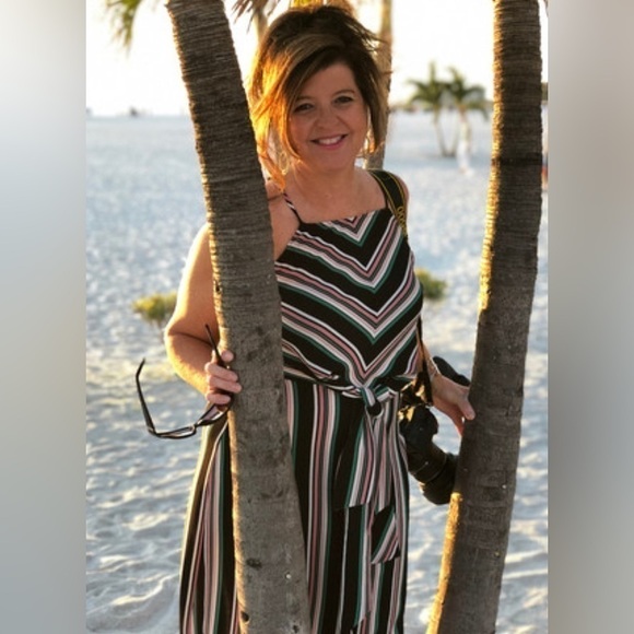 Charming Charlie Dress multi color with tie front size M - Picture 9 of 9